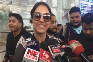 Bollywood singer Niti mohan in borjhar airport