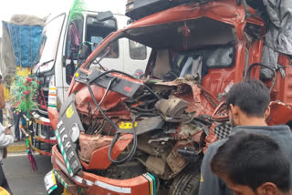 Accident on Neemuch-Mhow road due to dense fog