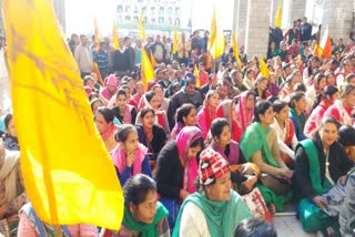 Bharatiya Mazdoor Sangh protest