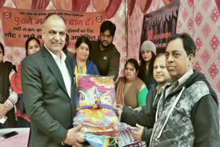 woolen clothes distribute in yamunanagar