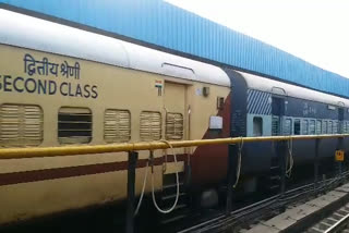 Special train between Delhi Cantt to Jaipur, Delhi Cantt-Jaipur Special train,  Special train for Delhi Cantt from Jaipur, दिल्ली कैंट-जयपुर स्पेशल ट्रेन