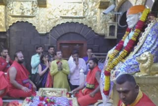 chala hava yeu dya fame Dr. \Nilesh Sabale at Saibaba Temple in Shirdi