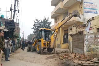 illegal encroachment