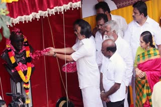 former DMK leader Karunanidhi's statue opened by dmk leader m.k.stalin