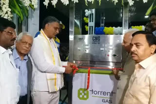 cng gas filling station inaugurated by minister harishrao