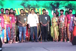 mathu vadalara team visited vizag