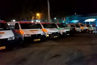 Ambulance employees strike in Bhind
