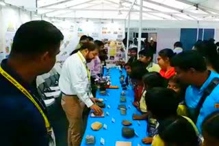 various types Exhibition of ores