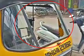 Vehicle vandalism in Mumbai