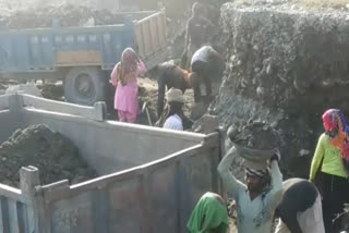 Illegal mining in Rampur Ghat