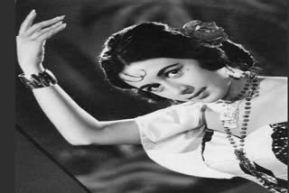 remembering bollywood actress nanda on her birth anniversary