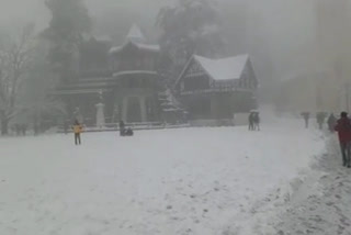 Heavy snowfall in shimla