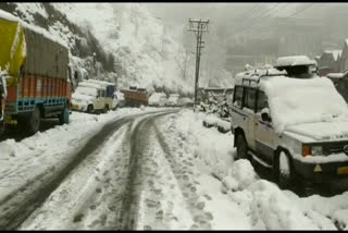 road closed in himachal