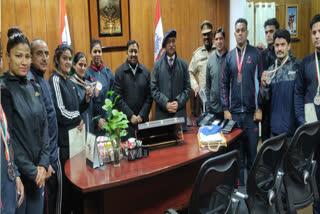 uttarakhand-police-players-honored-in-sports