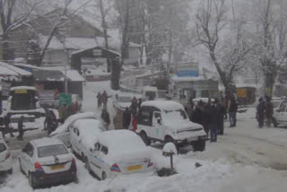 tourist face problem due to snowfall in chamba