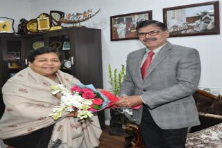 Senior security adviser Vijay Kumar met Governor in raipur