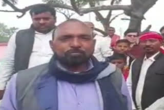 Former MLA Rajkumar Yadav, Giridih Nagar police station, former MLA Rajkumar Yadav surrendered, पूर्व विधायक राजकुमार यादव, गिरिडीह नगर थाना, पूर्व विधायक राजकुमार यादव ने किया सरेंडर