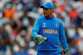 Team India head coach Ravi Shastri provides major update on MS Dhoni's future