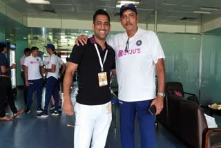 Ravi Shastri on dhoni, Head coach ravi shastri, shastri gives hint on MS Dhoni's career, Team India coach Ravi Shastri, ଫେରିବେ ମାହି, ଧୋନିଙ୍କ ଫେରିବା ନେଇ ଶାସ୍ତ୍ରୀ ଦେଲେ ହିଣ୍ଟ, ଧୋନିଙ୍କ ଟି-20 କ୍ୟାରିଅର ଉଜ୍ଜୀବିତ ଅଛି