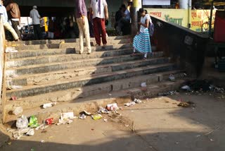 Dirt spread around Pushpak bus stand