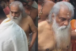 yesudas  k.j yesudas visited kollur mookambika temple  കൊല്ലൂര്‍ മൂകാംബിക ക്ഷേത്രം  കാസര്‍കോട്  കെ.ജെ യേശുദാസ്  കെ.ജെ യേശുദാസ് പിറന്നാള്‍  കെ.ജെ യേശുദാസ് ക്ഷേത്ര ദര്‍ശനം  k.j yesudas kollur mookambika temple