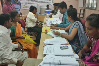 nominations in manthani municipality is closed in peddapalli district