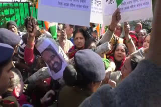 protest against gopal bhargawa