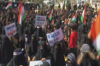 #WATCH 'Women India Movement' holds protest against Citizenship Amendment Act and National Register of Citizens at Town Hall in Mangaluru. #Karnataka