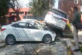 Fortuner car accident sector 37 chandigarh