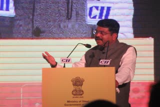 No need to panic about oil prices: Pradhan