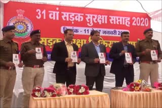 road safety week organised in durg