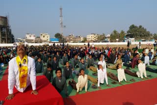 Officers and students did Suryanamaskar in burhanpur