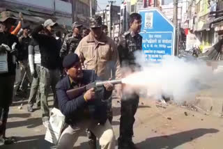 Stone pelting during rally in CAA support in giridih