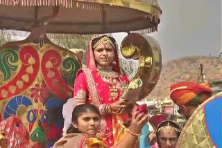 yadagiri-girl-taken-asceticism