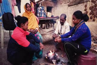 Ranchi players, national wrestling players, Rakhi Tirki wrestling players, Madhu Tirki wrestling players, CM Hemant Soren, Jharkhand wrestling players, रांची के खिलाड़ी, राष्ट्रीय कुश्ती खिलाड़ी, राखी तिर्की कुश्ती खिलाड़ी, मधु तिर्की कुश्ती खिलाड़ी, सीएम हेमंत सोरेन, झारखंड की कुश्ती खिलाड़ी