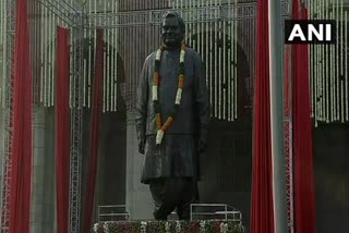 Vajpayee statue