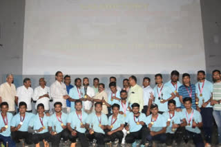 yogi vemana university got first prize in soft ball competitions held in badvel