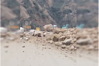 mandi nh closed due to landslide