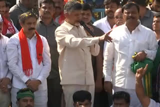 chandra-babu-fires-on-ysrcp-government-on-capital-issue