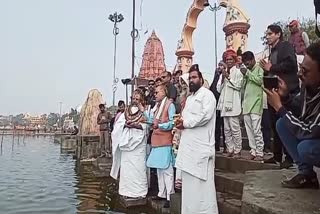 computer baba reached shipra river