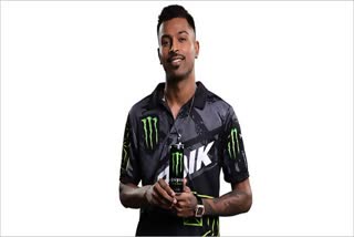 hardik pandya become brand ambassador of energy drink monster