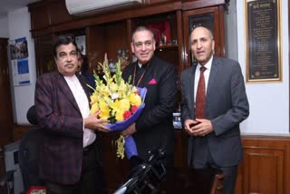 meeting of nitin gadkari with cm principal secy