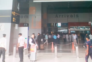 18 flights cancelled igi airport