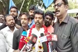 பிணையில் வெளிவந்த நாகை திருவள்ளுவன், nagai thiruvalluvan released on condition bail