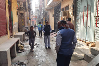 Counselor of Karawal nagar delhi started cleaning campaign