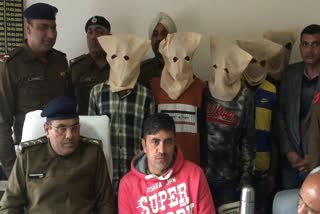 fatehabad police arrested 5 accused of loot