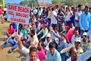 Protests in karawar against port expansion