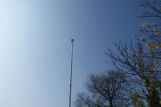 indian flag missing from tricolor monument in hamirpur