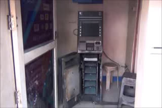 four thieves robbery from SBI ATM in palwal