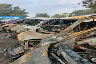 fire broke out in car warehouse